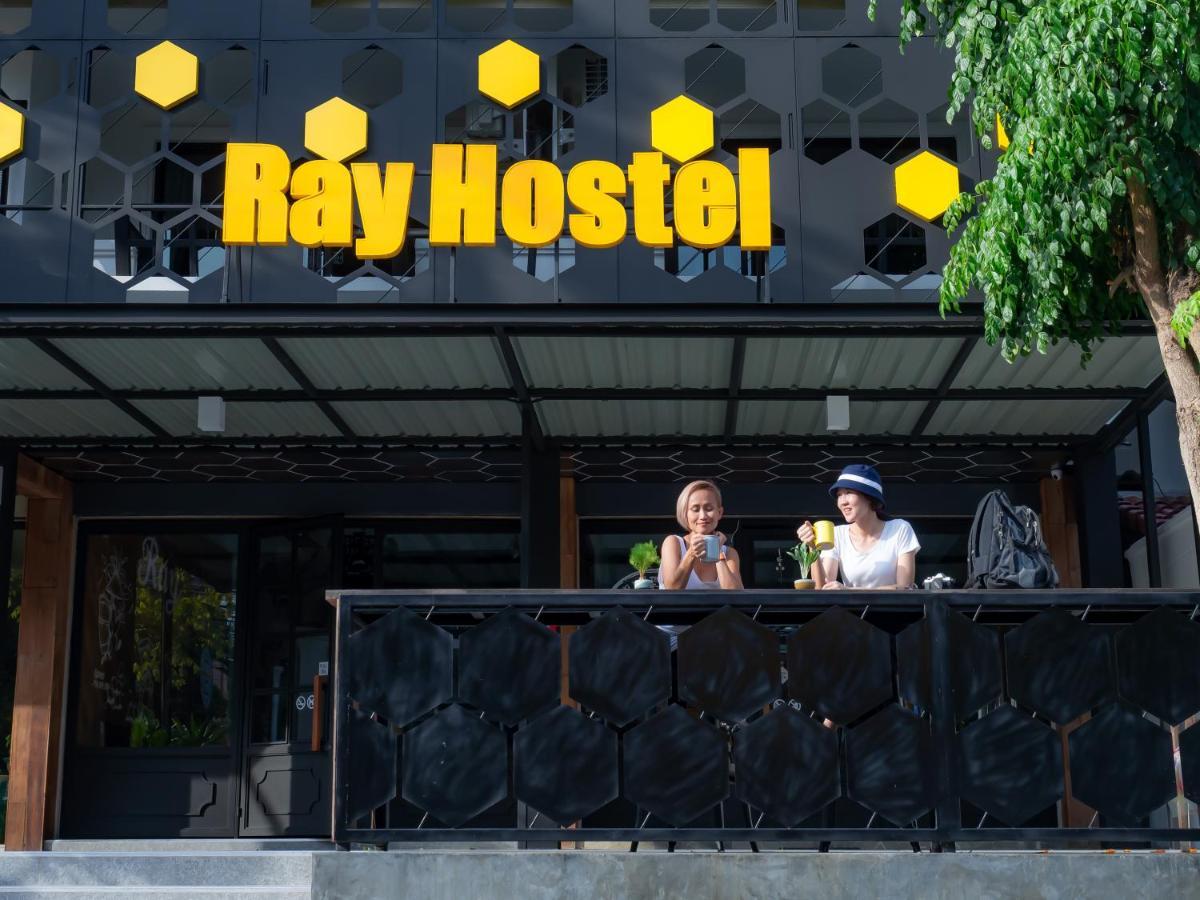 Ray Hostel Chiang Mai Buitenkant foto